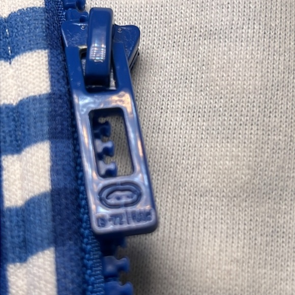 Registered Ecko Unlimited Vintage checkered jacket.  Size Medium. - Picture 14 of 14